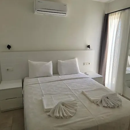 Villa Aera - *